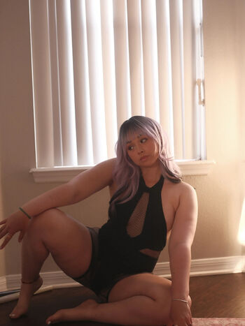 Full leaked / private onlyfans photo