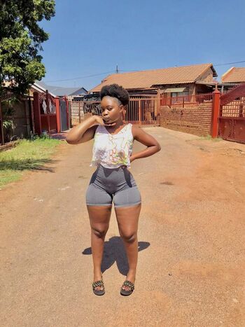 Vunene Taiwo Mabunda