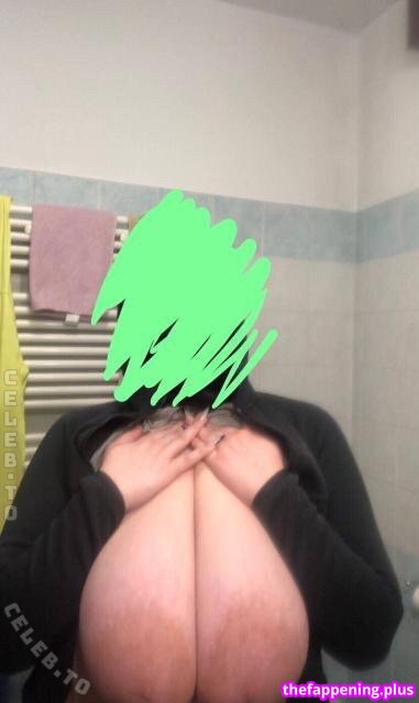 Mxmmytina / Vvalentinabonetalli Nude OnlyFans Photo #154