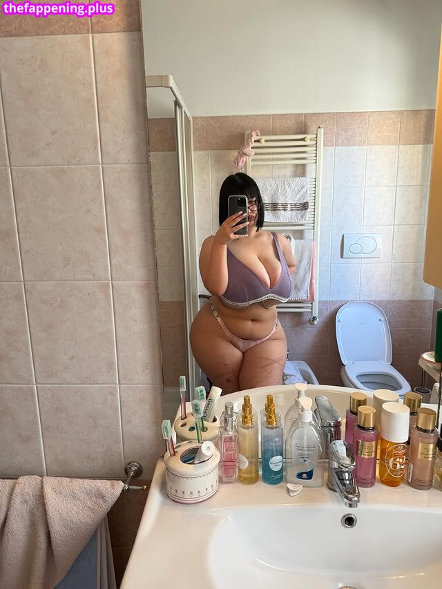 Mxmmytina / Vvalentinabonetalli 裸照OnlyFans照片 #175