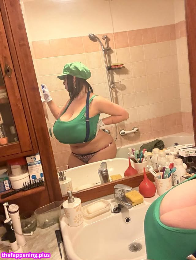 Mxmmytina / Vvalentinabonetalli 누드 OnlyFans 사진 #197