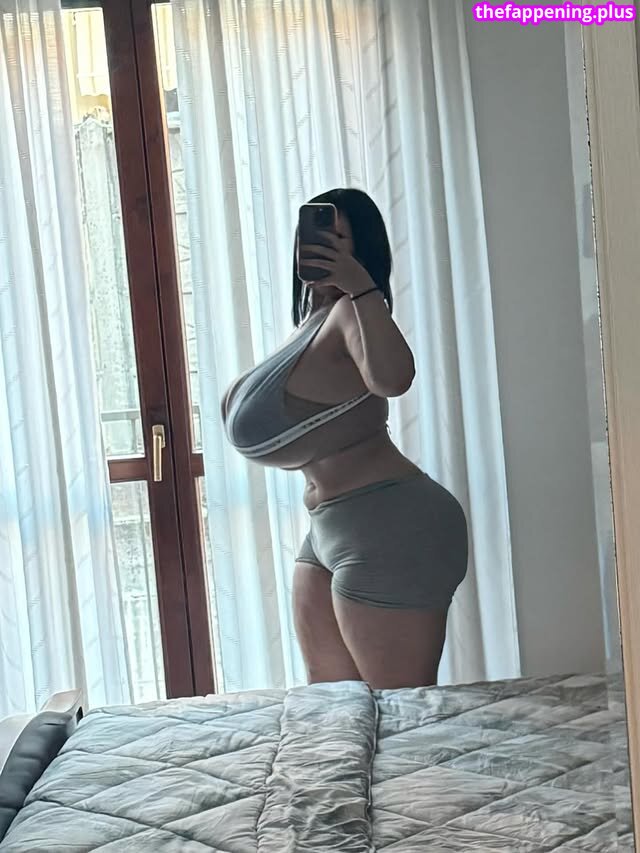 Mxmmytina / Vvalentinabonetalli Çıplak OnlyFans Fotoğrafı #201