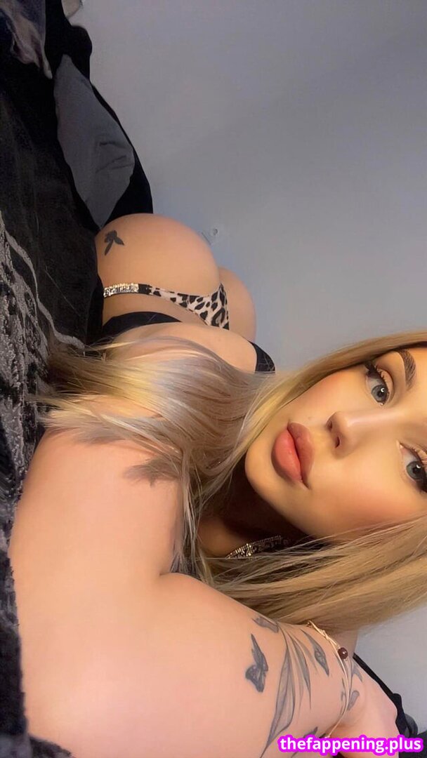 Vvikaraa / vikaraa_by_km Фото обнажённых OnlyFans #40