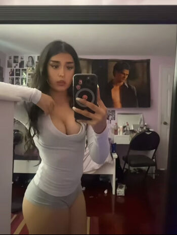 Full leaked Wajeeha khan private onlyfans photo
