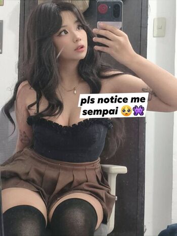 Full leaked Pixie kinzi/ private onlyfans photo