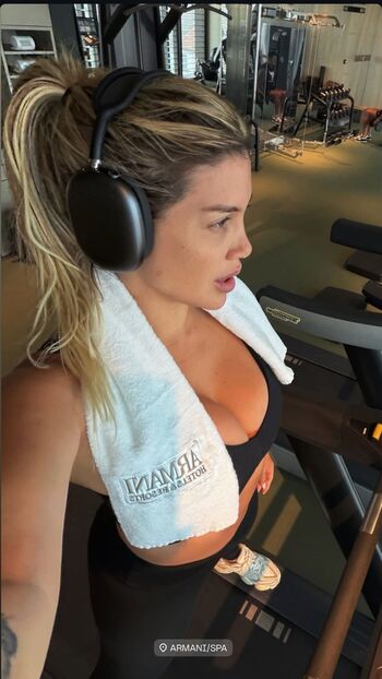 Full leaked Wanda nara private onlyfans photo