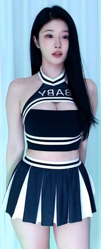 Full leaked Wannabe page private onlyfans photo