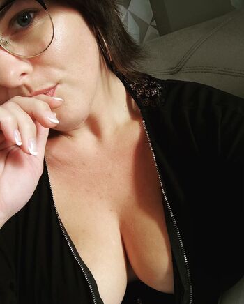 Full leaked Warm body private onlyfans photo