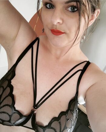 Full leaked Warm body private onlyfans photo