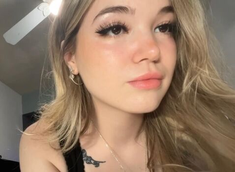 Full leaked Wencytheintern private onlyfans photo