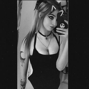Full leaked Whatsernamexgaming private onlyfans photo