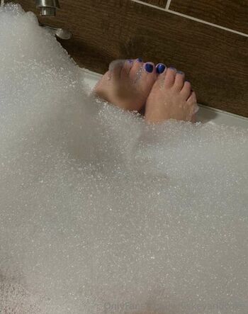 Full leaked Whiskeyandcoke private onlyfans photo