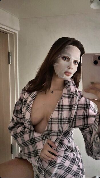 Full leaked Whitewanzz private onlyfans photo