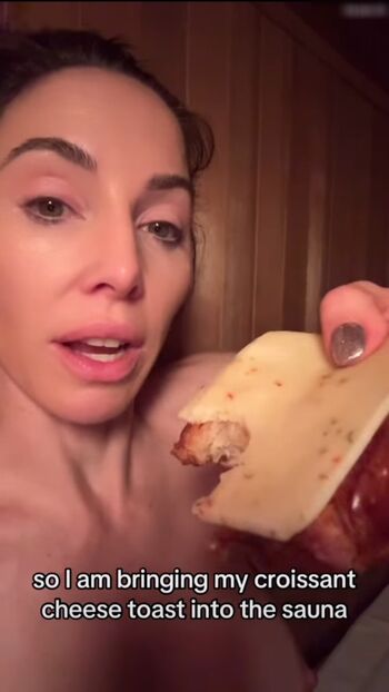 Full leaked Whitney cummings page private onlyfans photo