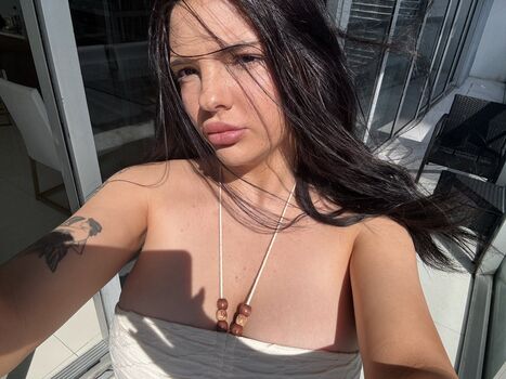 Full leaked Maiteperroni/ private onlyfans photo