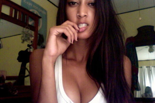 Full leaked Exibam sua companheira/ private onlyfans photo