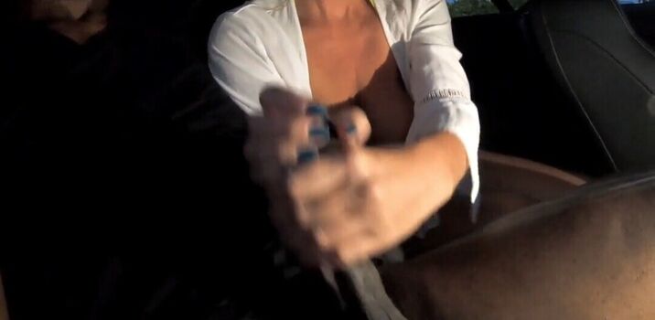 Full leaked Marisa papen/ private onlyfans photo