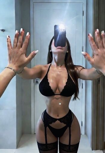 Full leaked Who is this  page private onlyfans photo