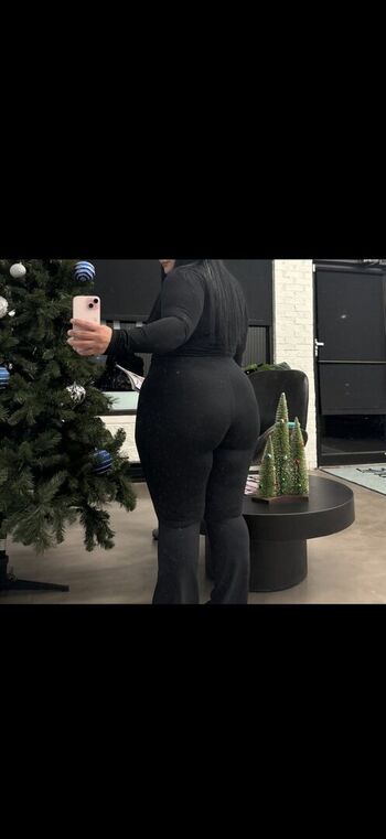 Full leaked Who is this  page private onlyfans photo