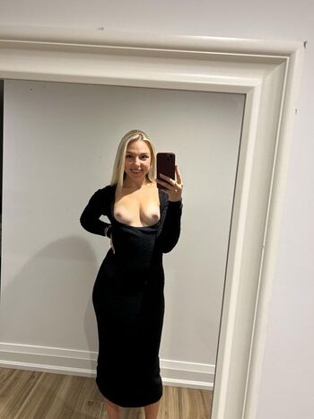 Full leaked Katlynn gould/ private onlyfans photo