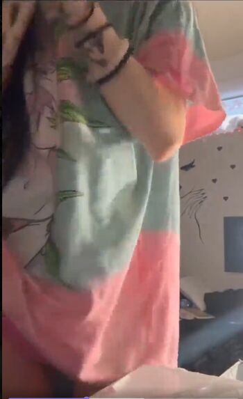 Full leaked Crystallandysh/ private onlyfans photo