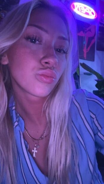 Full leaked Liya mizrahi/ private onlyfans photo