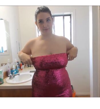 Full leaked Shakii ll/ private onlyfans photo