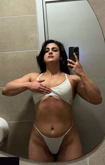 Full leaked Ellie james / private onlyfans photo