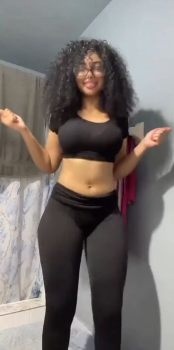 Full leaked Briannaficial / private onlyfans photo