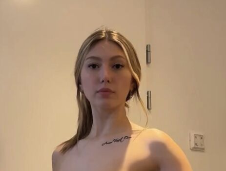 Full leaked Bozana abrlic/ private onlyfans photo