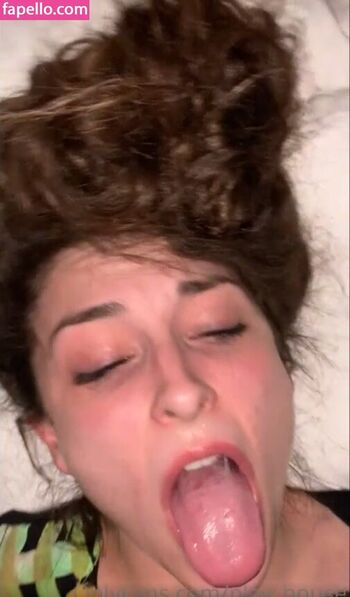 Full leaked Alexa pearl/ private onlyfans photo