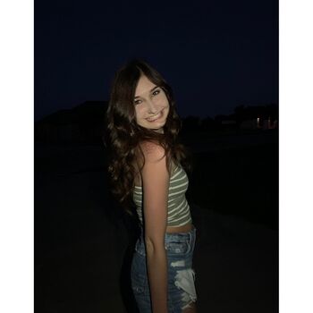 Full leaked Hairy pussy queen/ private onlyfans photo