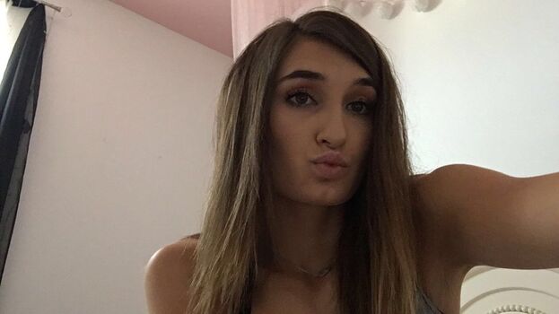 Full leaked Lya robinson/ private onlyfans photo