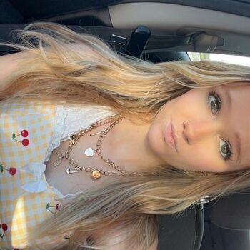 Full leaked Saraluvv/ private onlyfans photo