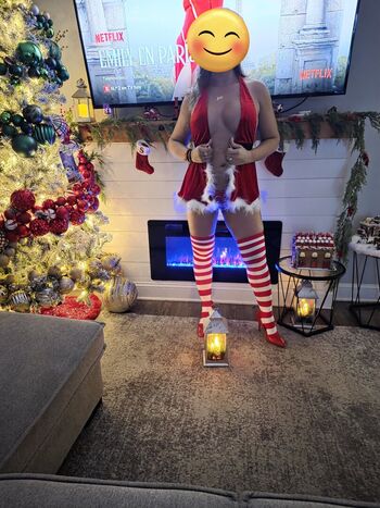 Full leaked Mikaoea/ private onlyfans photo