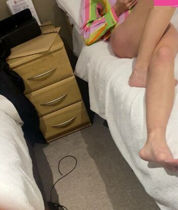 Full leaked Bella x/ private onlyfans photo