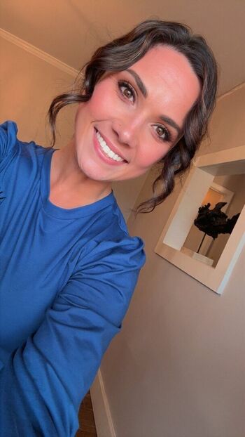 Full leaked Djane maureeyne/ private onlyfans photo