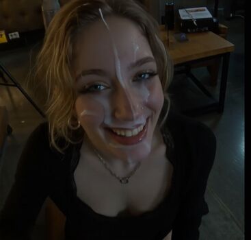 Full leaked Kupferfuchs / private onlyfans photo