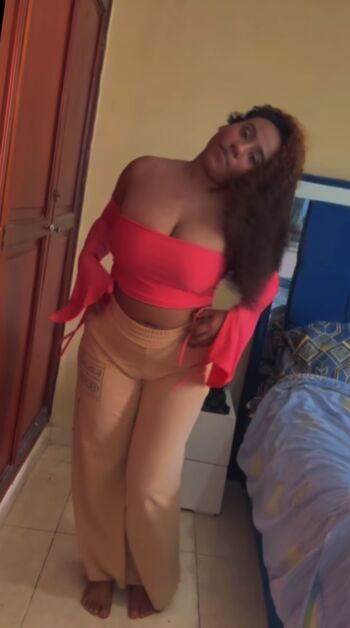 Full leaked Who is this  page private onlyfans photo