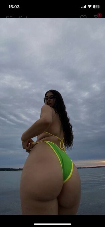 Full leaked Masked mia/ private onlyfans photo