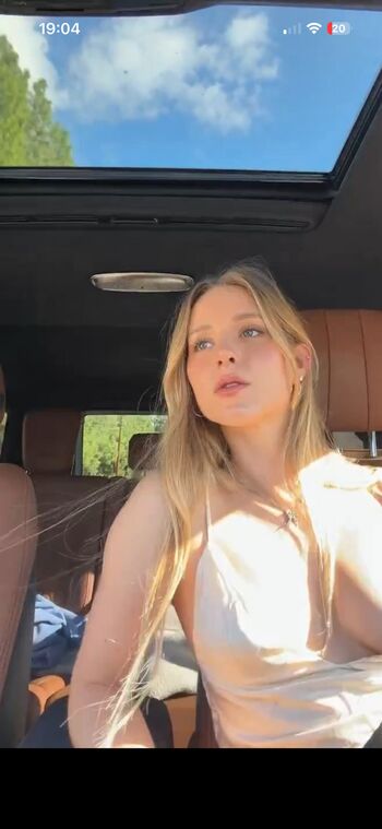 Full leaked Ellen aabol/ private onlyfans photo