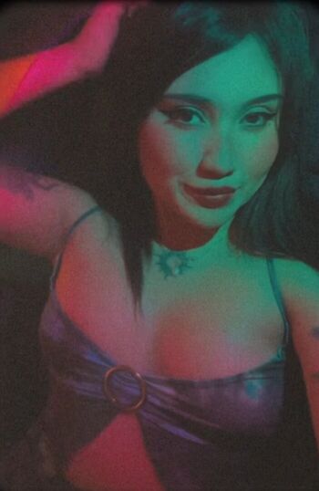 Full leaked Pokimane / private onlyfans photo