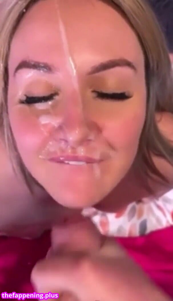 Full leaked Amelia korczak/ private onlyfans photo