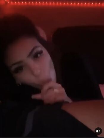 Full leaked Adorable face/ private onlyfans photo
