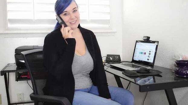 Full leaked Alice amber huntley/ private onlyfans photo