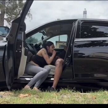 Full leaked Sleepydinosaur / private onlyfans photo