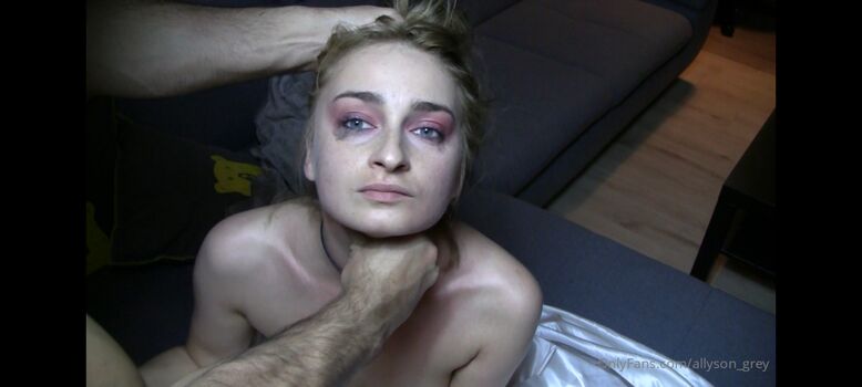 Full leaked Sadie sink/ private onlyfans photo