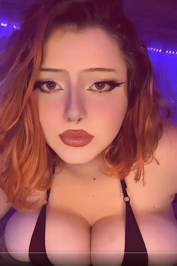 Full leaked Doloryva private onlyfans photo