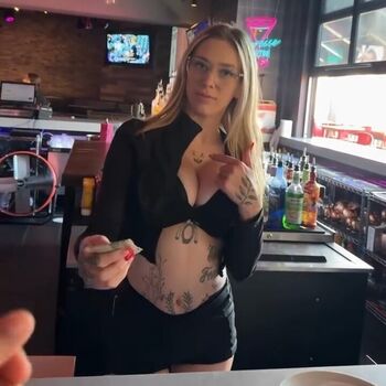 Full leaked Meriol chan / private onlyfans photo