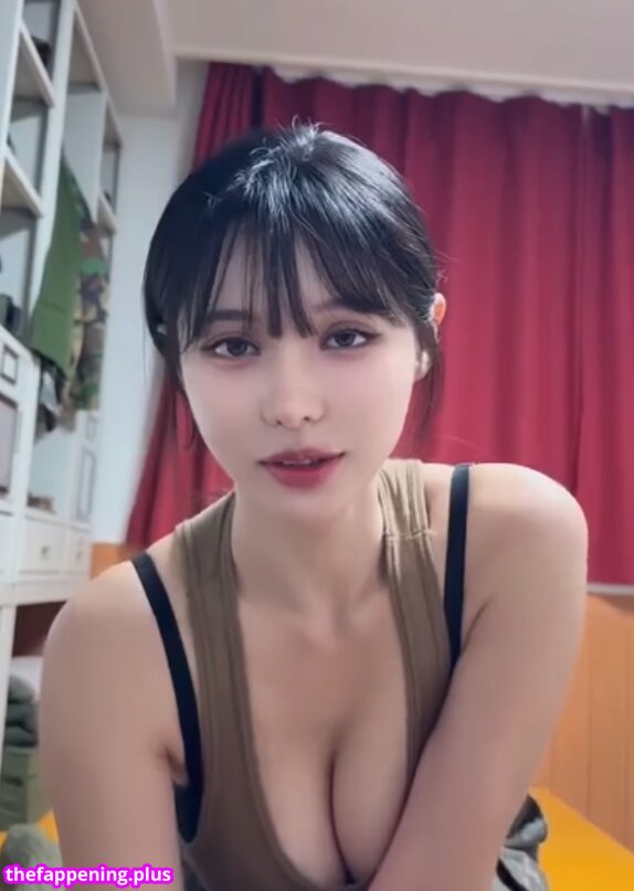 Full leaked Daria aref/ private onlyfans photo